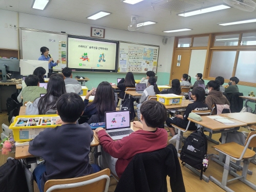 cd85d8adf7da9a39a3a61066f389f373_1763015929_9405.jpg cd85d8adf7da9a39a3a61066f389f373_1763015929_9405.jpg